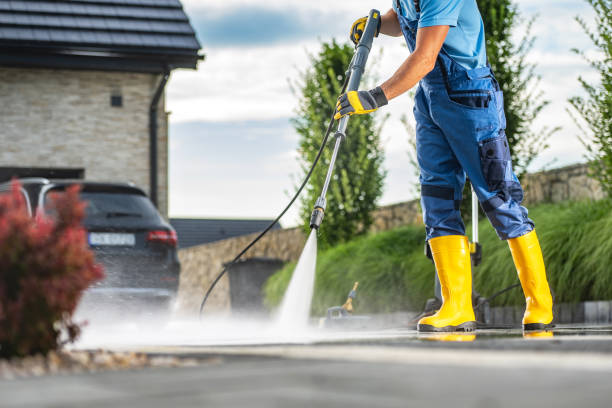 Best Driveway Cleaning and Restoration in Rockton, IL